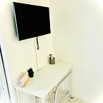 Avec & Sauna, Evasion فيلة *
