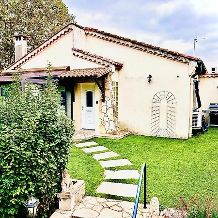 Avec & Sauna, Evasion Villa *